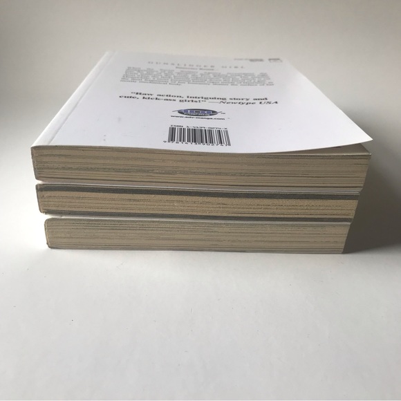 Gunslinger girl manga volumes 1,2,3 - Picture 3 of 8